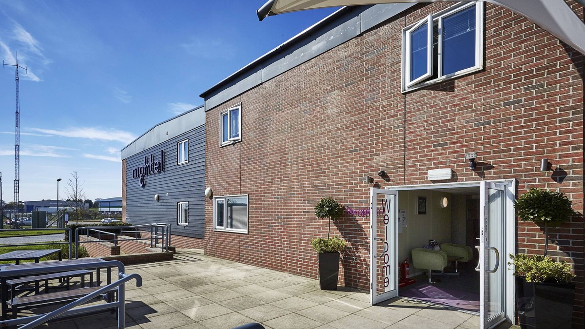 Kirmington Hotel | Nightel