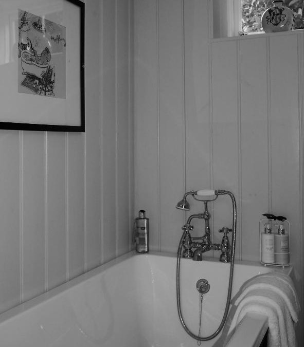 Boxgrove Bed & Breakfast | Nightingale Cottage Bed and Breakfast