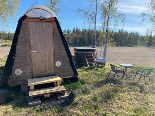 Laitila House | Niiralan Tila : Starlite Cabin