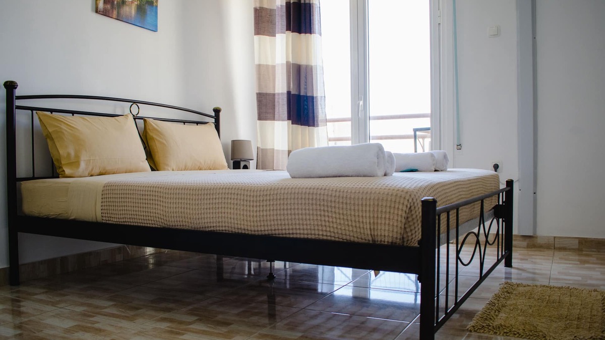 Lavrio Hotel | Nikolakakis Rooms Lavrio
