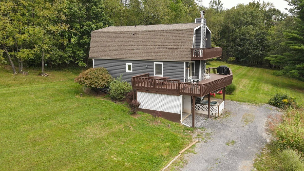 Paradise Point House | Nimba Cabin: Lake Access, Dogs Welcome, Hot Tub, Fire Pit, Pool Table!