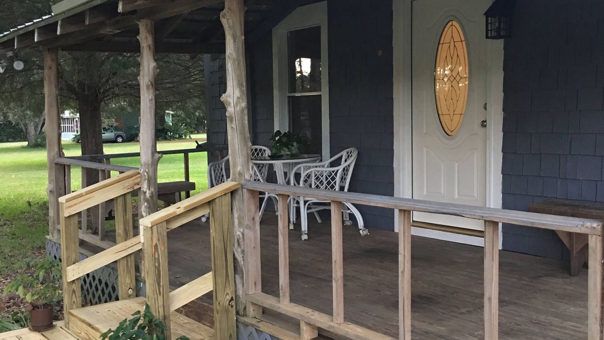 Fairhope House | Nina's Cottage - aka Grandma's House of Silverhill