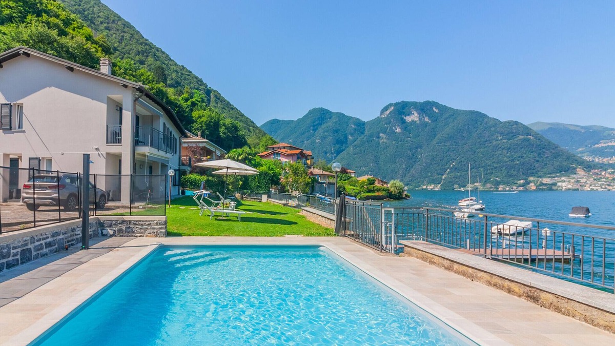Lezzeno Apartment | Ninfea Apartments by Wonderful Italy - Sapphire