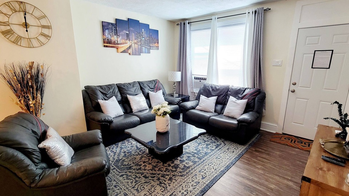 Reading House | Nini's Pad