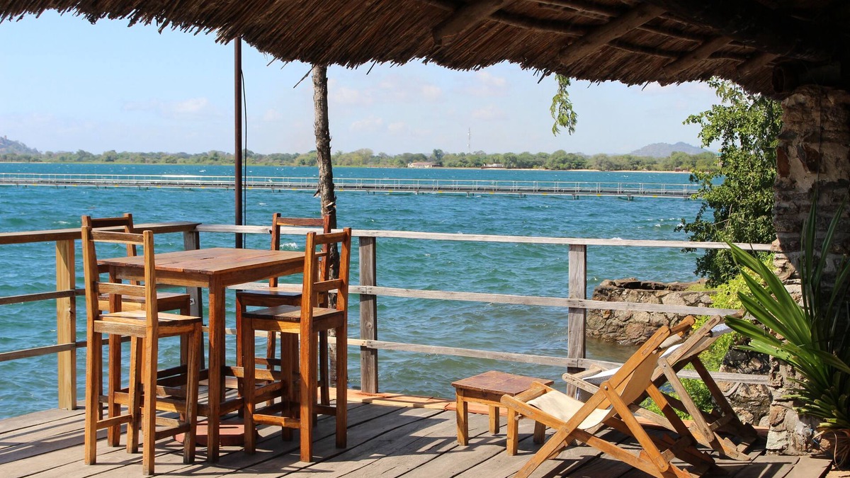 Nkope Mission Cabin | Nkhudzi Beach Lodge