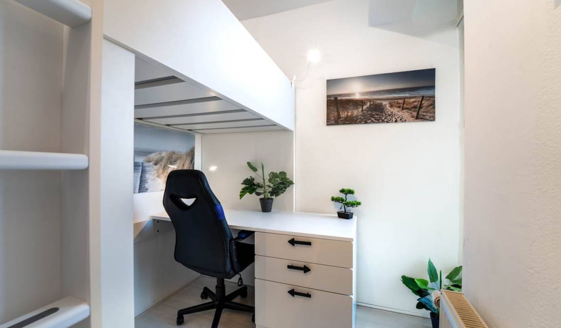 Kralingen-Crooswijk Resort | 108 m² Private room ∙ 1 bedroom ∙ 1 guest