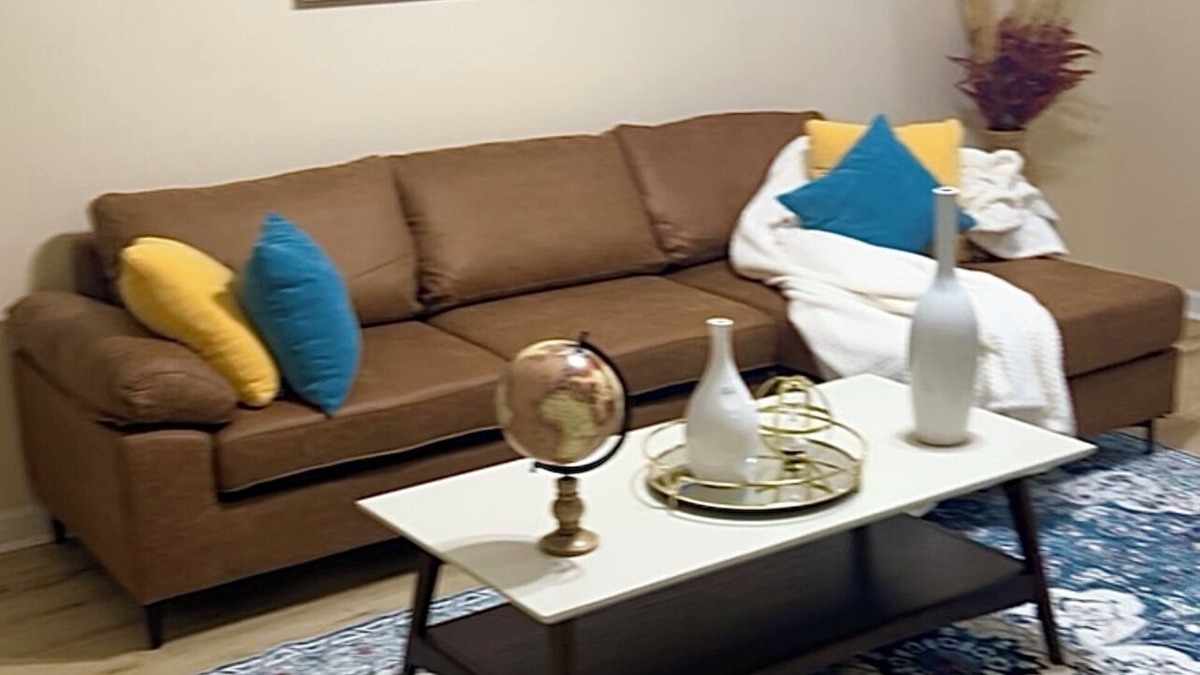 Greenville Condo | nModern 2BR w/Huge Gated Yard, Smart TVs + Patio Vibes!