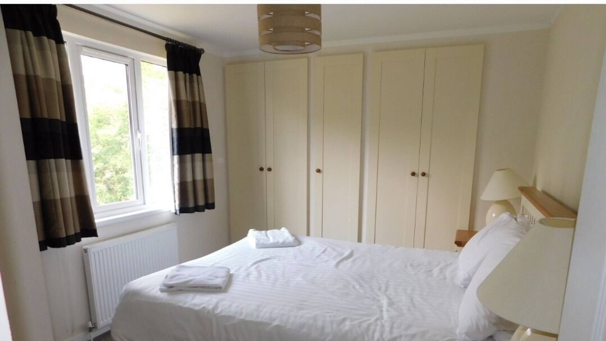 Ely House | No.29 2 bedroom lodge with hot tub and sauna