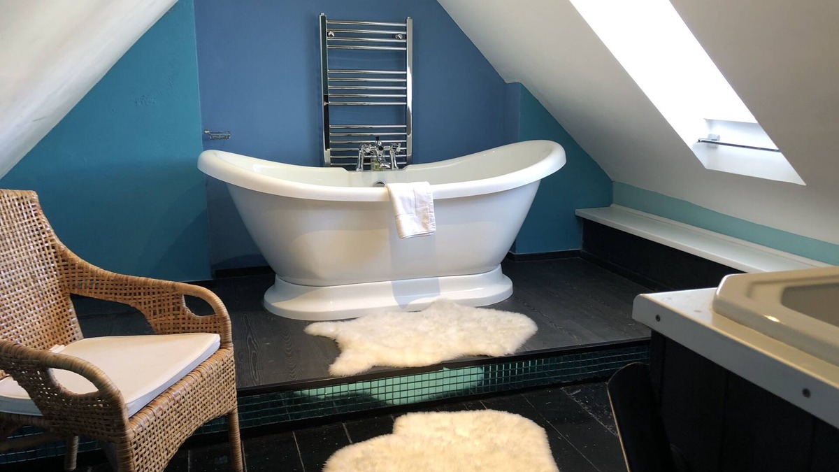 Seafront House | NO LONGER AVAILABLE FOR RENTAL
