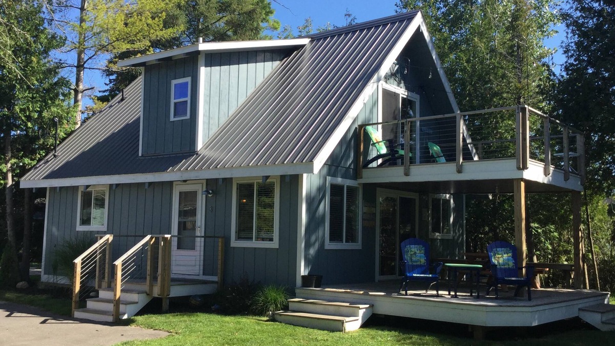 Oden Cottage | No Salt, No Sharks, No Worries