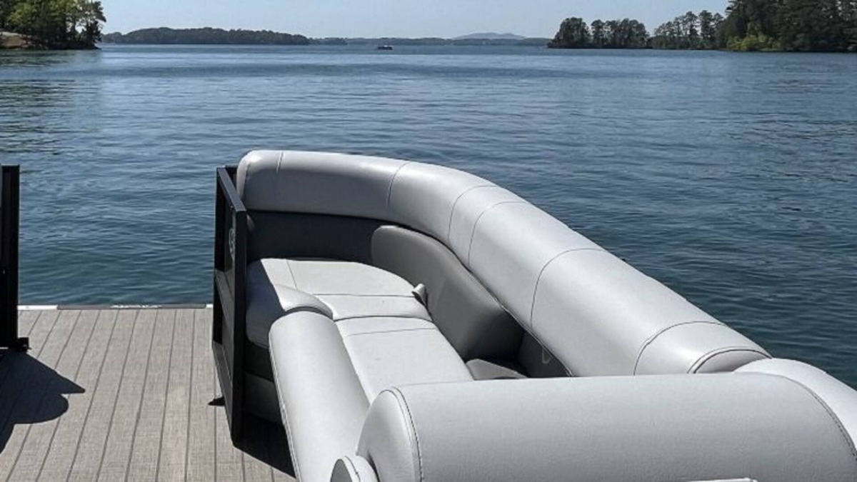 Buford Cabin | No Salt Shack - Ask about boating packages !