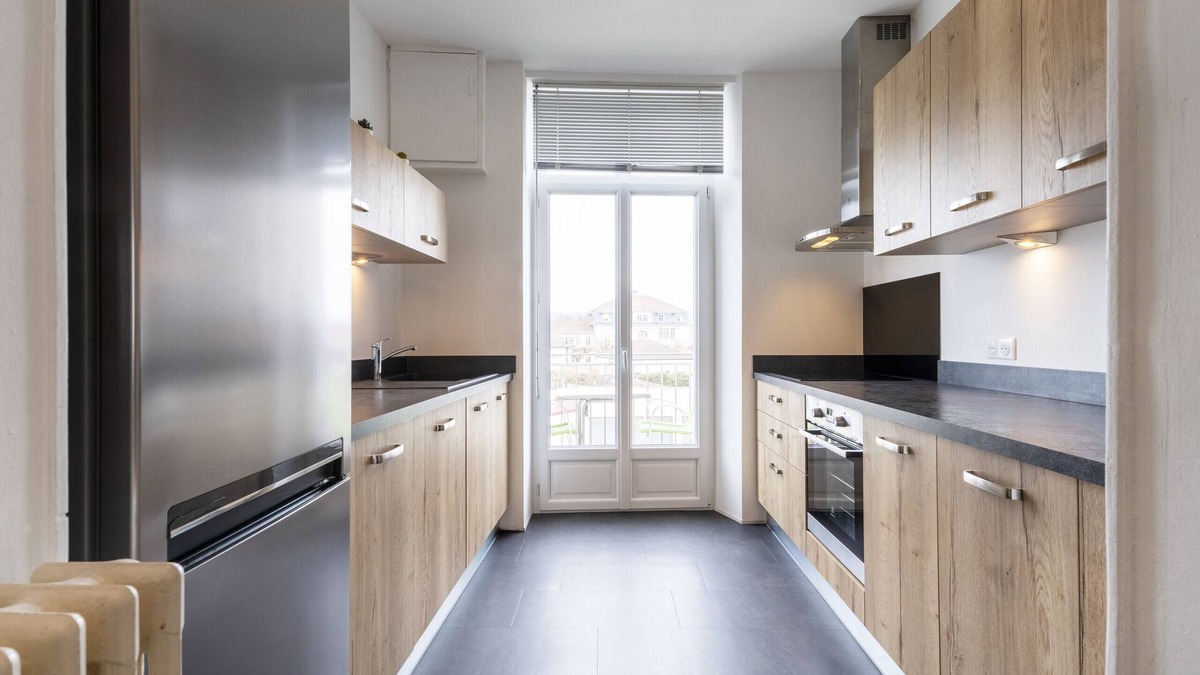 Vittel Apartment | Noa : 2 bedroom flat in the city centre of Vittel (Balcony and free parking)