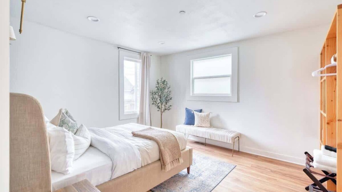 Uptown House | Nob Hill 2BR | Updated Historic Retreat