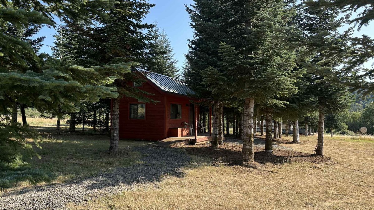 Alvadore Cabin | Noble Forest Cabin