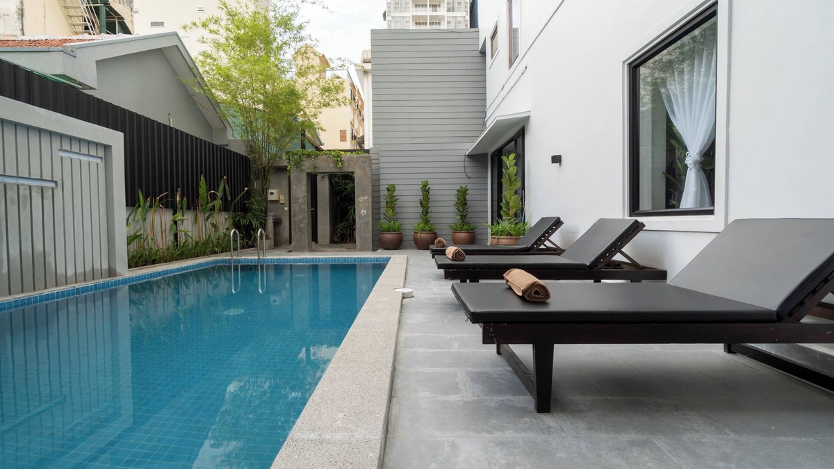 Chamkar Mon Hotel | Noblesea Art Hotel, A charming 4 Star Khmer style boutique hotel and Restaurant