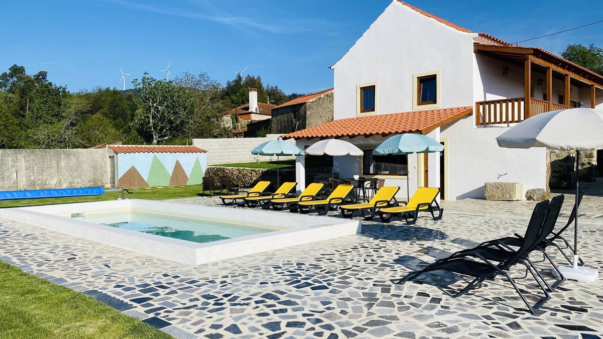Penela House | NocasHouse Lousa