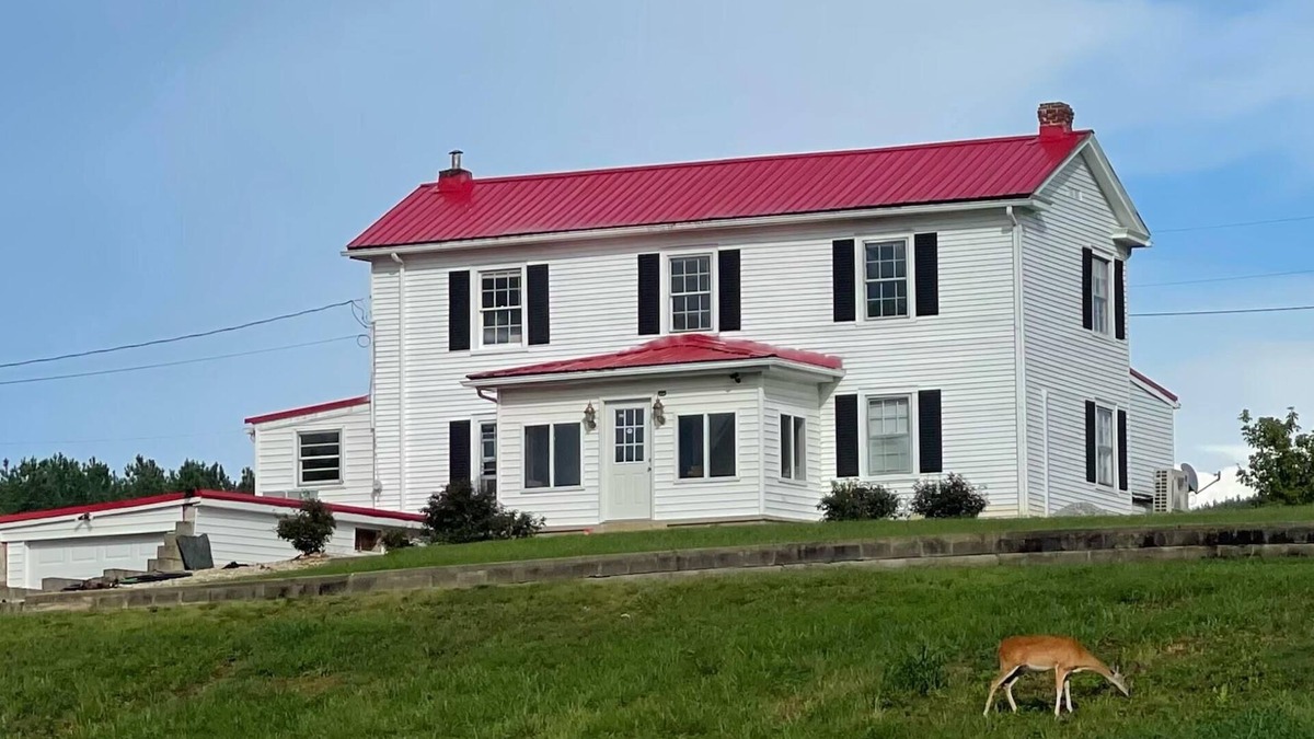 Piney Mountain Other | #NoCleaningFee! Pool Table, Hot tub, fireplace overlooking Wreck Island Creek