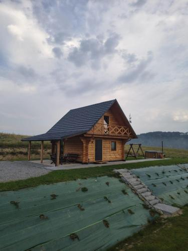 Zagorz House | Noclegi Bieszczady, Domek na Bani 2