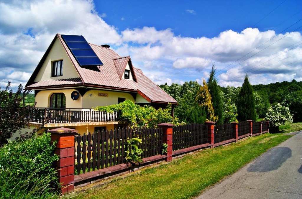 Bobrka House | Noclegi MAJA