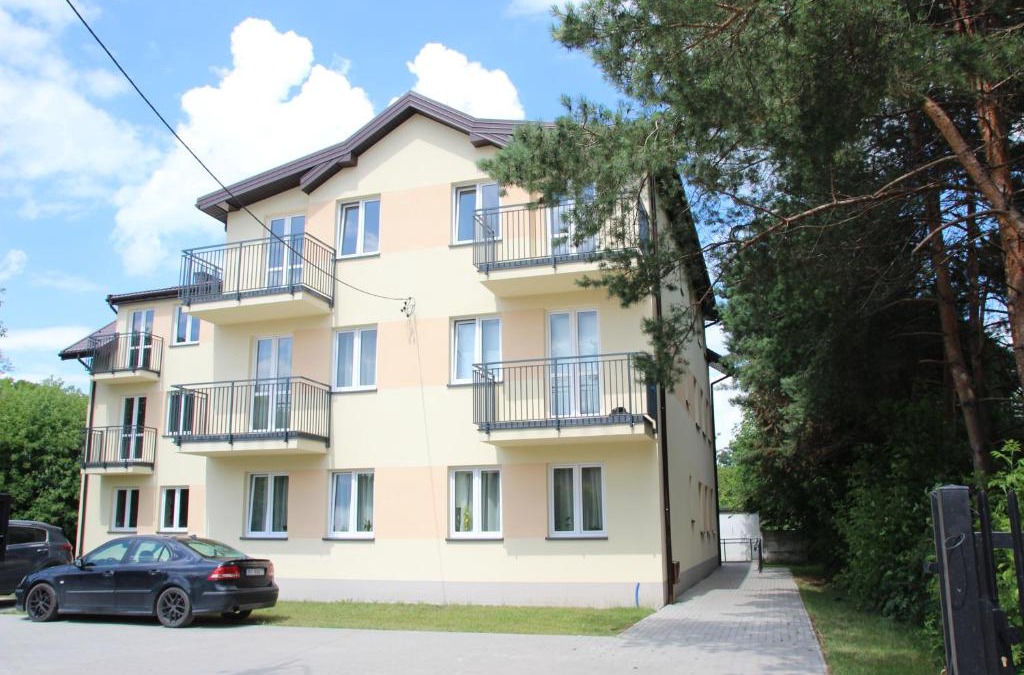 Piastow House | Noclegi Piastow