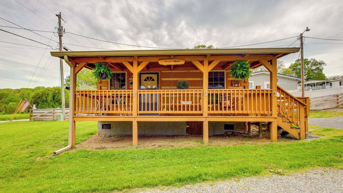 Bean Station Cabin | Noe's Rest, Cherokee Lake Cabin!