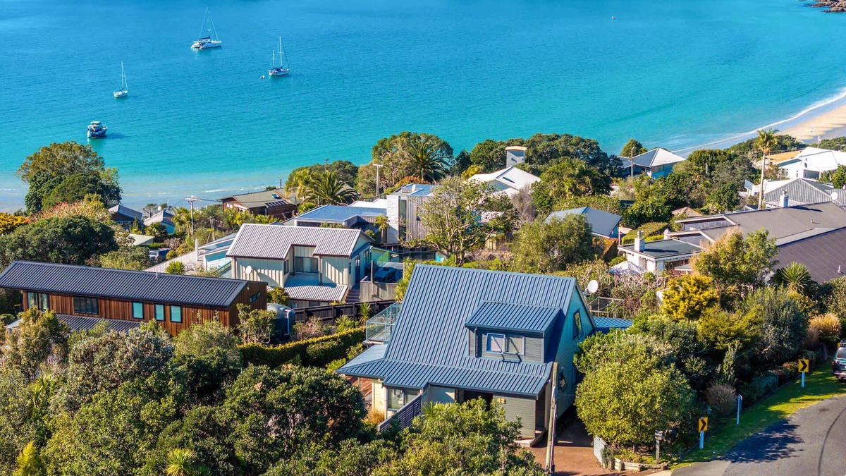 Oneroa House | Noll View | Stay Waiheke