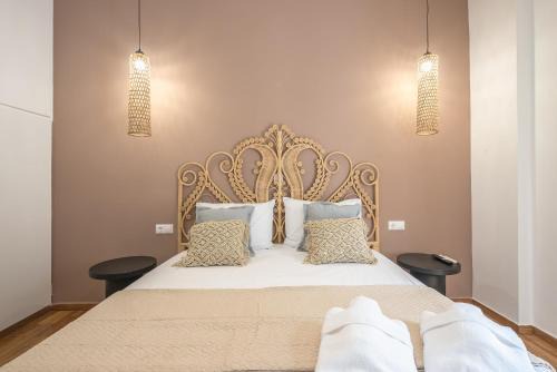 Ampelokipoi Apartment | Nomad Pennie Home by CloudKeys