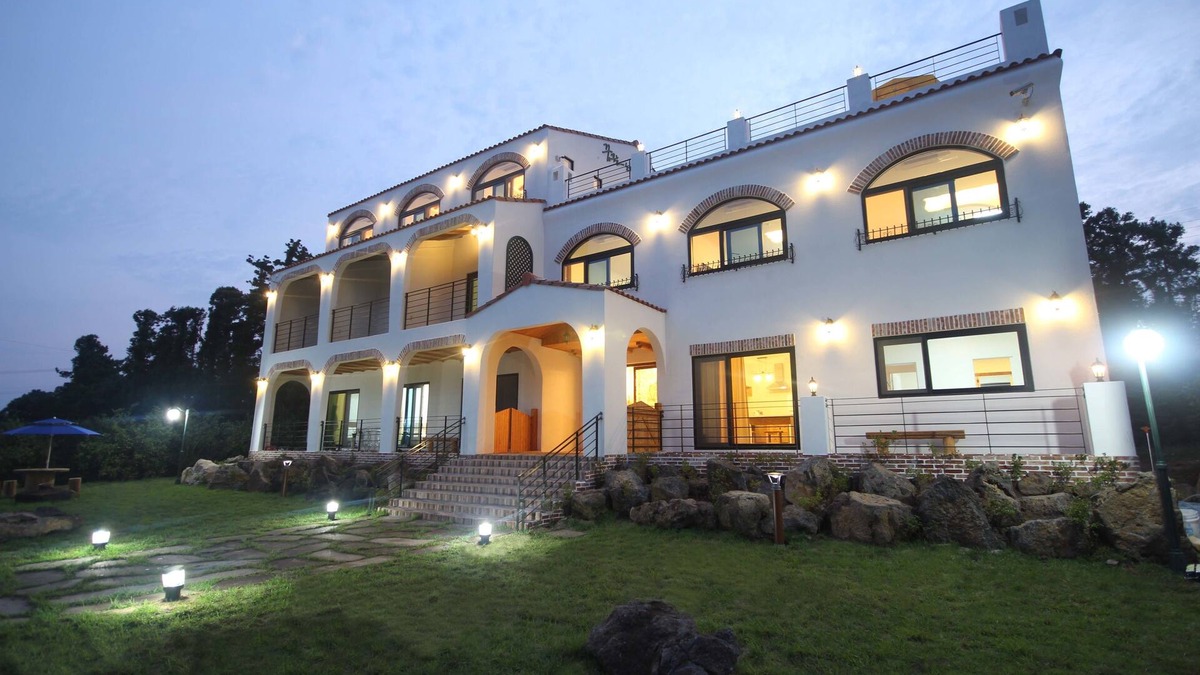 Gangjeong-dong House | Nomad Pension in Jeju