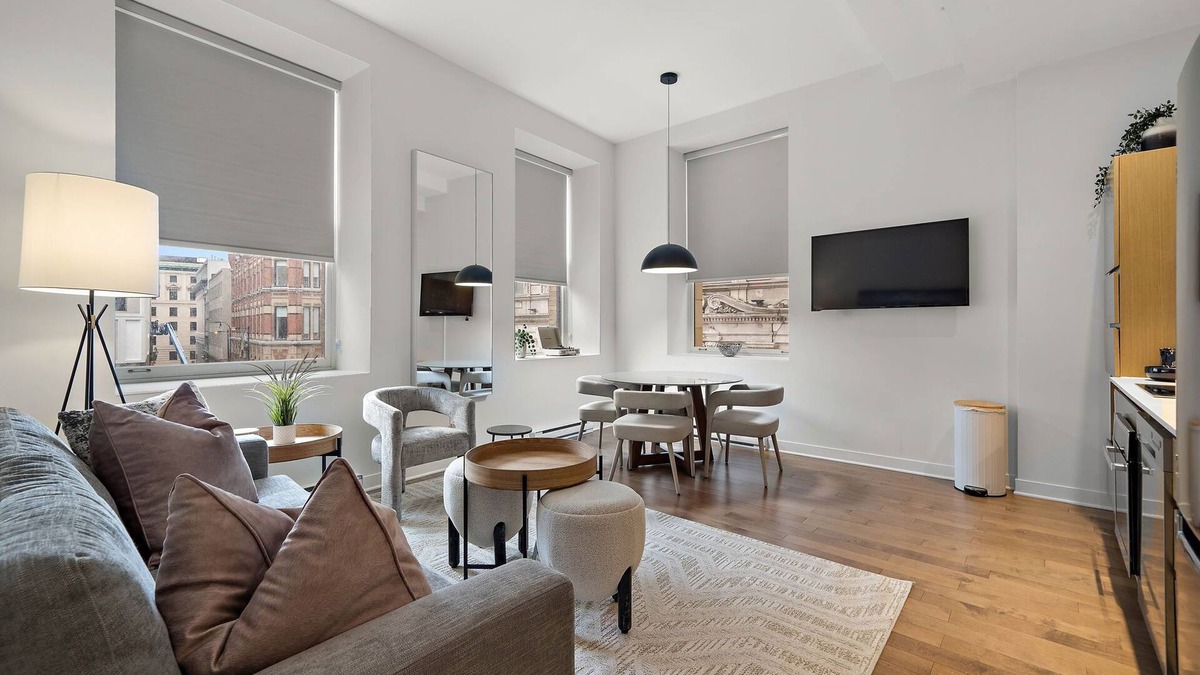 International District Apartment | Nomade MTL, Old MTL, Modern 2BR 1BA Apt in Heart of the City