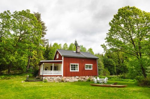 Bjorkoby House | Nommen Fishing Cottages