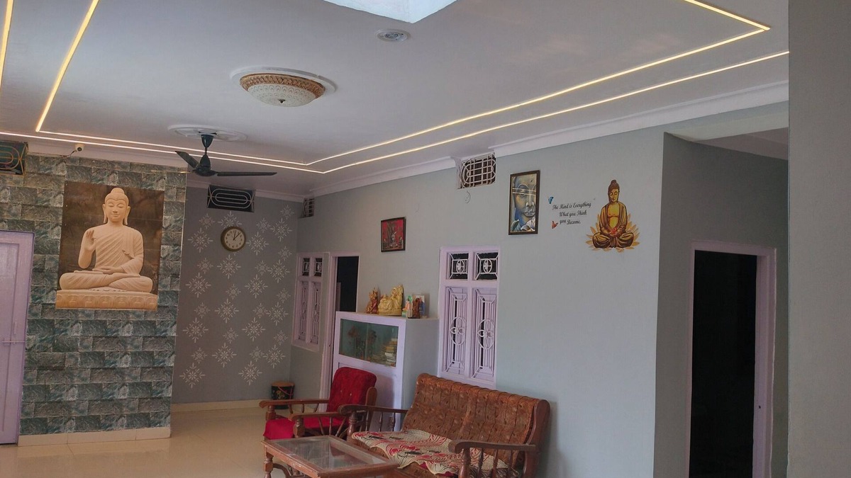 Sarnath Bed & Breakfast | Non Ac single room with attached bathroom