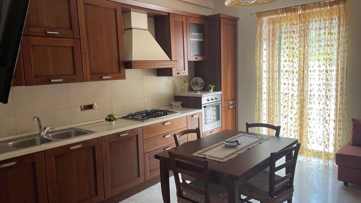Cetara Apartment | Nonni's Lemon House