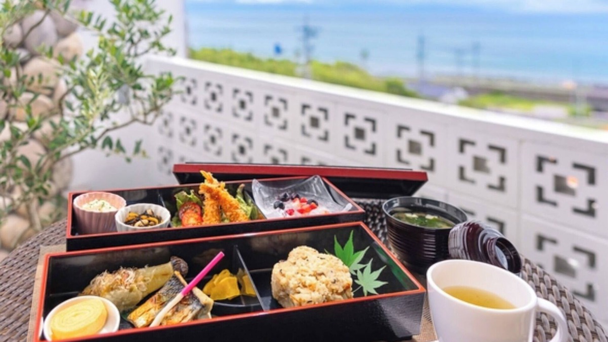 Suruga Ward Hotel | Nonsmoking Double room Choice of Japanese or Western breakfast included /Shizuoka Shizuoka