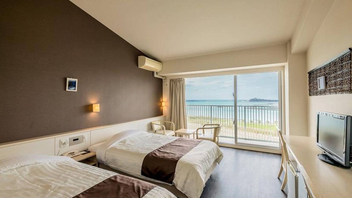 Tomigusuku Hotel | NonSmoking Ocean Twin VS | Standard Plan Breakf/Tomigusuku Okinawa