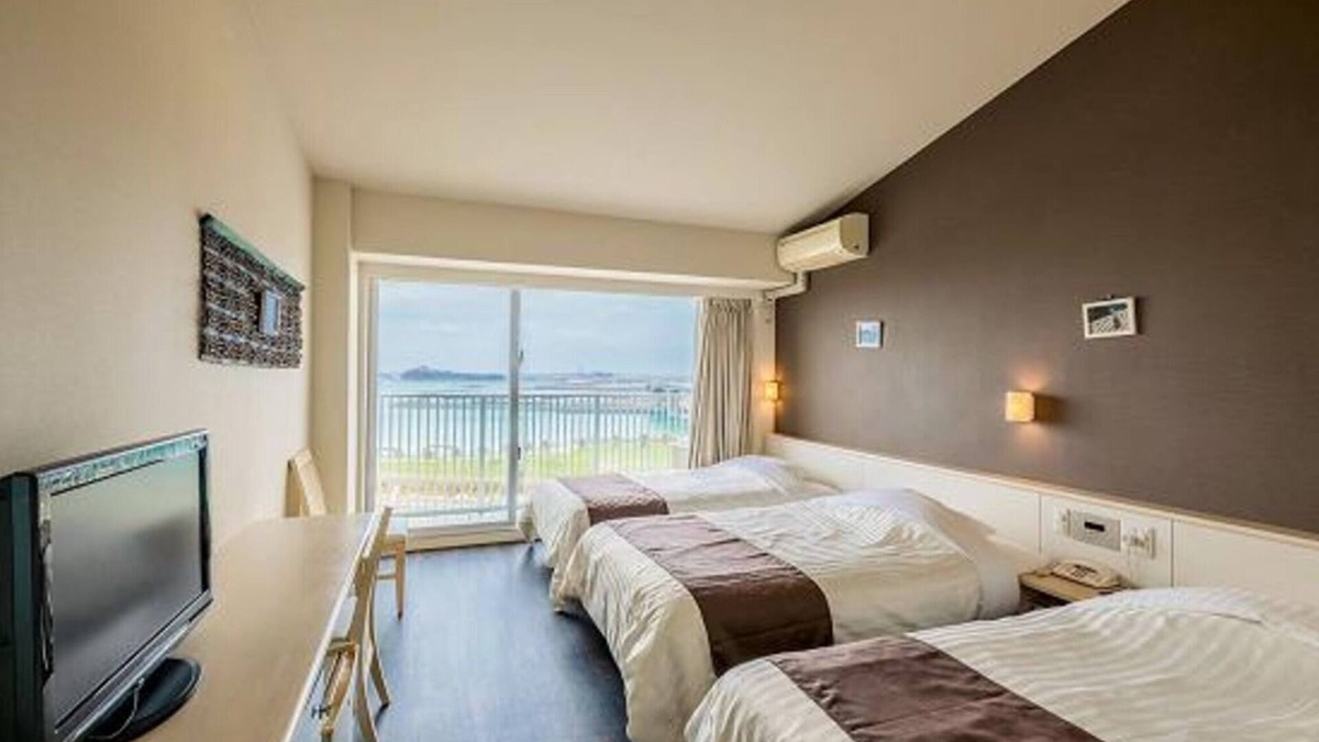 Tomigusuku Hotel | Nonsmoking Ocean View Triple Room VS | Standard P/Tomigusuku Okinawa