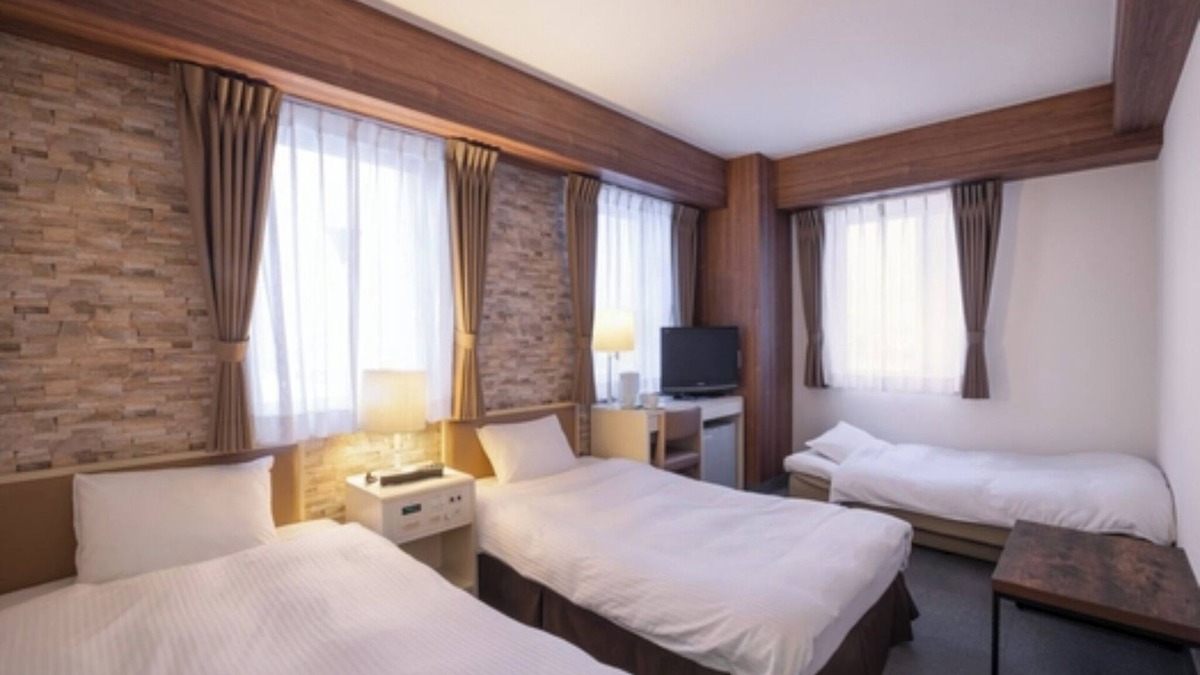 Nakajimakoen Hotel | Nonsmoking River View Super Twin Room Triple r/Sapporo Hokkaidō