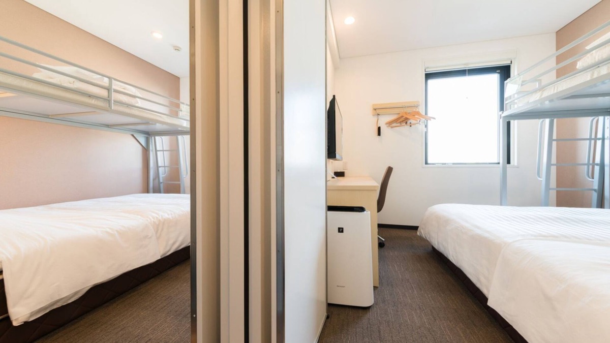 Kinshi Hotel | Nonsmoking Super room connecting upper and lowe/Sumida-ku Tokyo