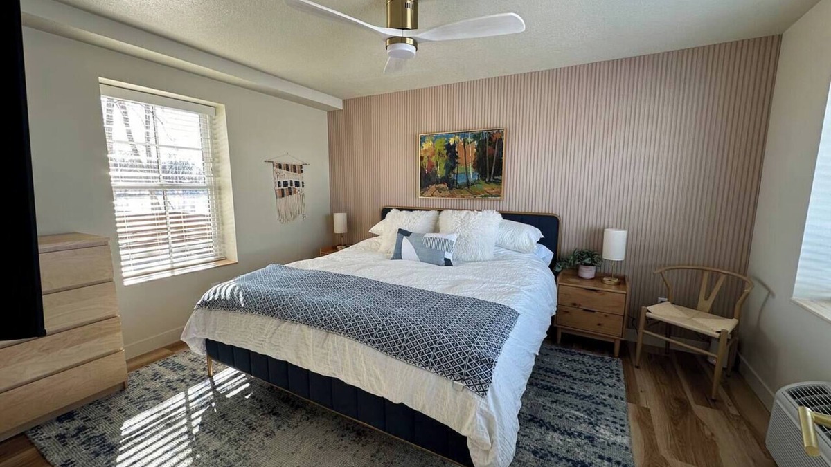 Center City House | Nordic Harbor | Room 6 | Silver Birch - Suite