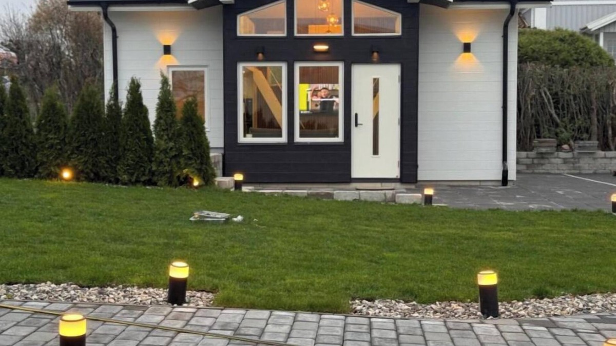 Molndal Villa | Nordic Loft Retract- Deluxe mini villa with 2 sleeping lofts