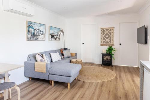 Maleny House | Nordic Star Maleny - Sleeps 10, Stroll to Town, See Platypus in the Lake!