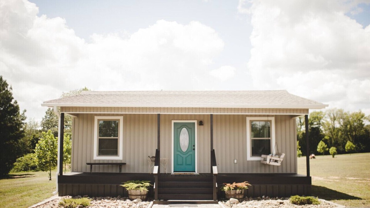 Dardanelle Cabin | Nordin's Hidden Hillside Cabin
