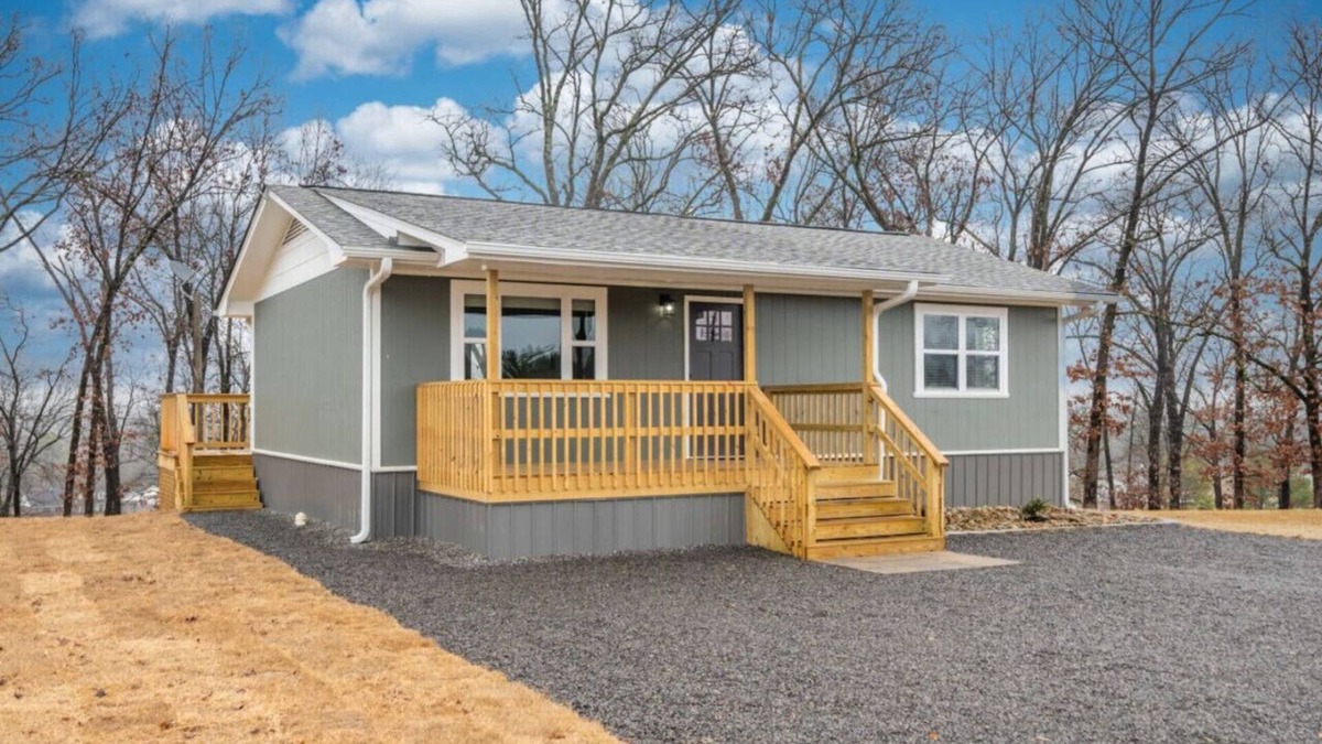 Dardanelle Cabin | Nordin's Meadow View Cabin