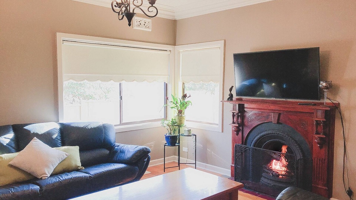 Warrnambool House | NORFOLK COTTAGE large central house free wifi