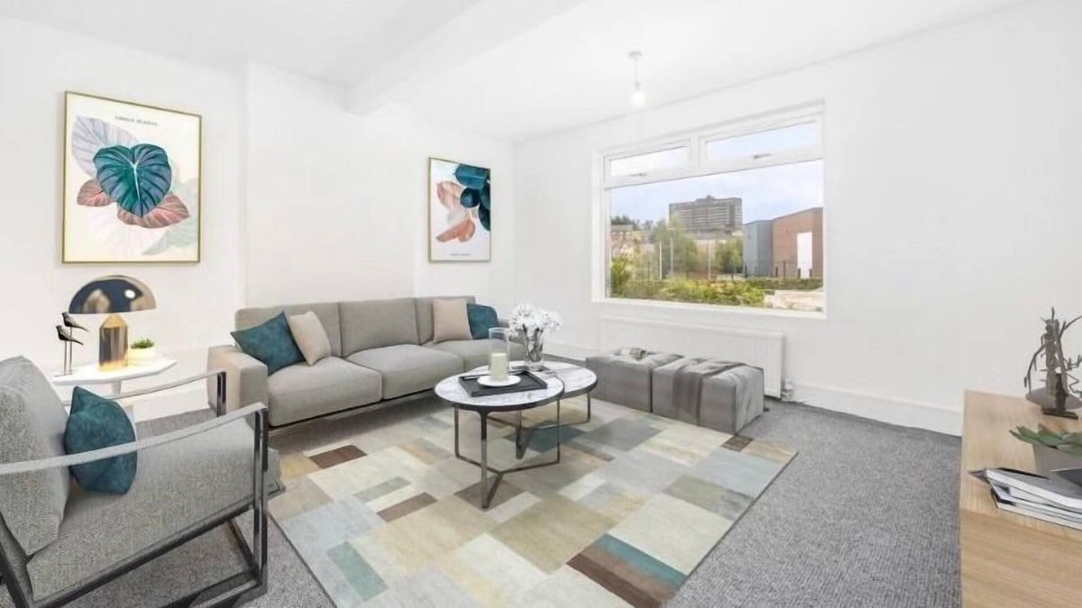 Greenock House | Norfolk House- 3 bedroomed stylist house perfect for families, travellers and contractors.