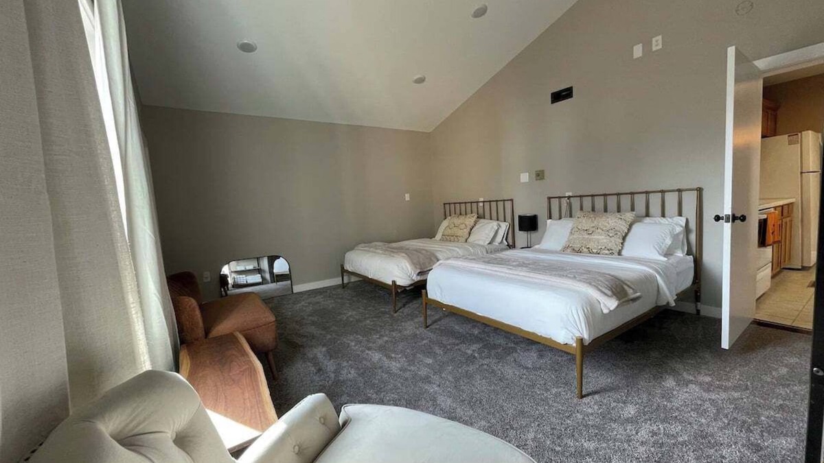 Grand Forks House | Nori’s Nook Downtown Grand Forks