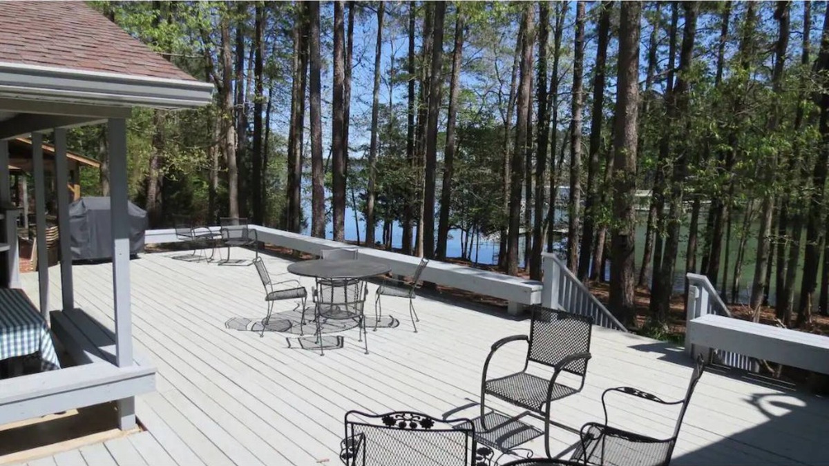 Lincolnton House | Norman and Flo's Lake House on Clarks Hill Lake