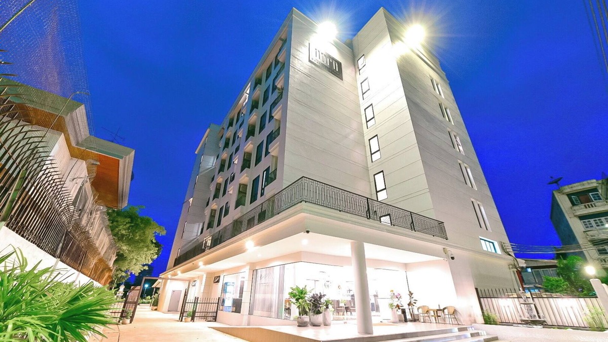 Arun Amarin Hotel | NORN Rimklong Bangkok Hotel