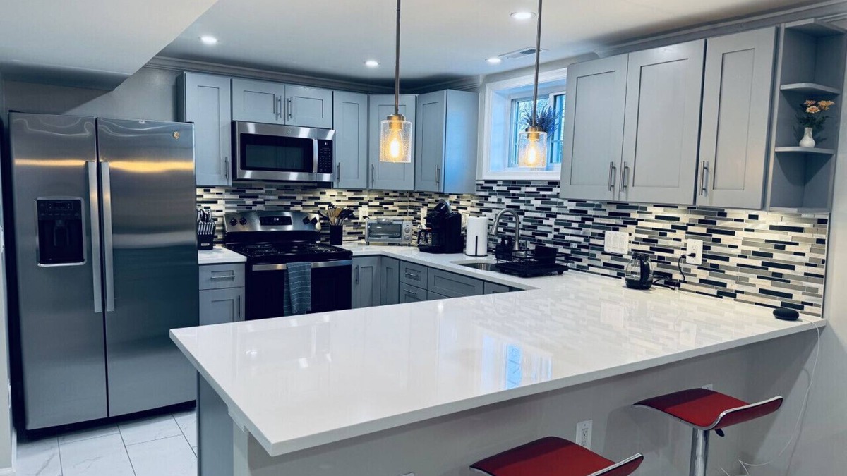 North Bethesda House | North Bethesda Gem - Basement - 5 Minutes From Metro