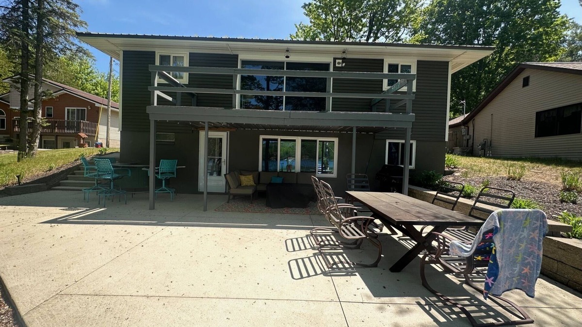 Kalkaska Cottage | North Blue Lake TrailHouse - Water-Sand-Winter Wonderland,Kalkaska, Mi