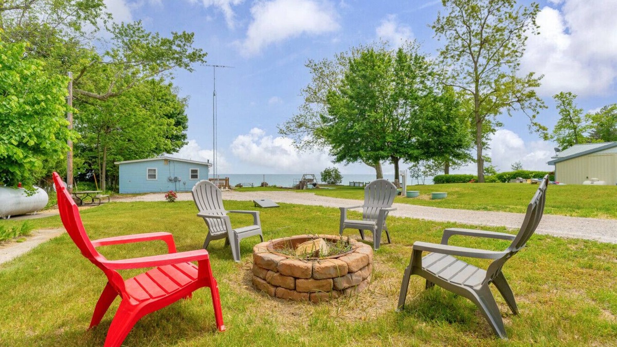 Lexington Cottage | North Bound 25 Cottage #5